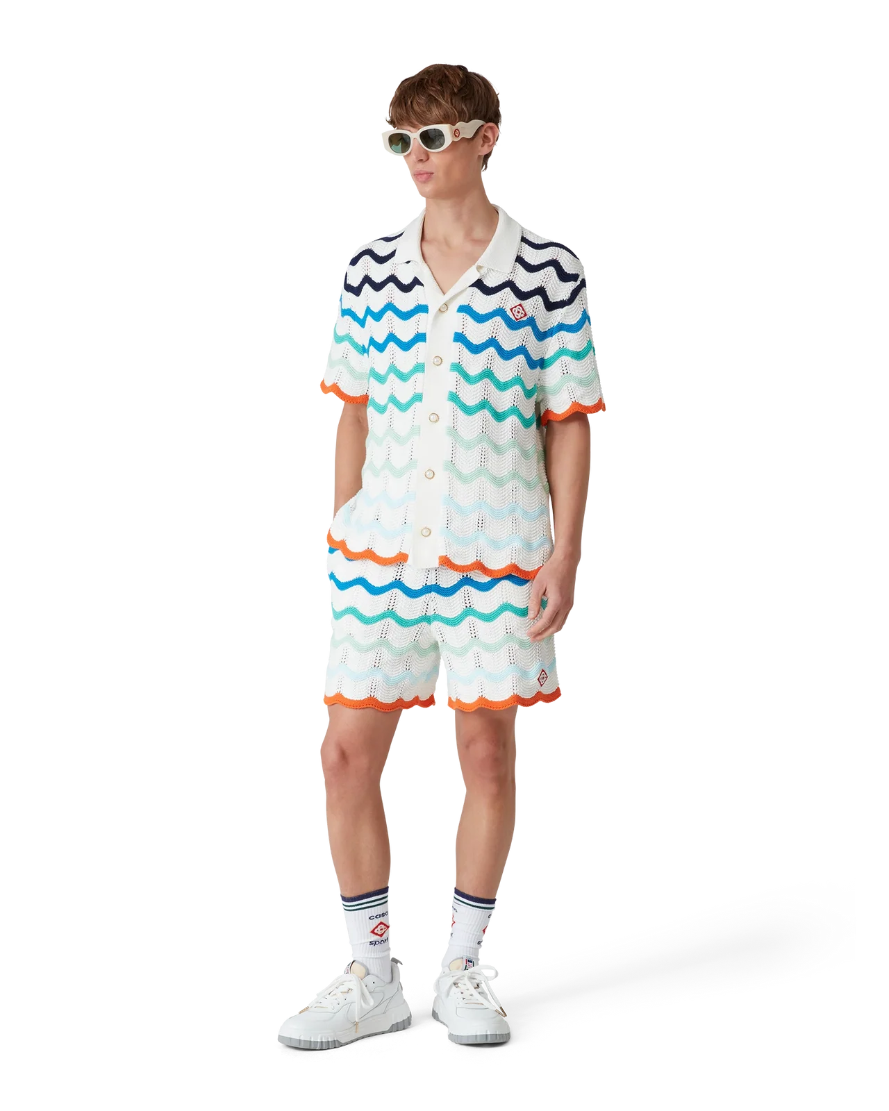 MS25-KW-980-01-EX-BEACHCLUB_03