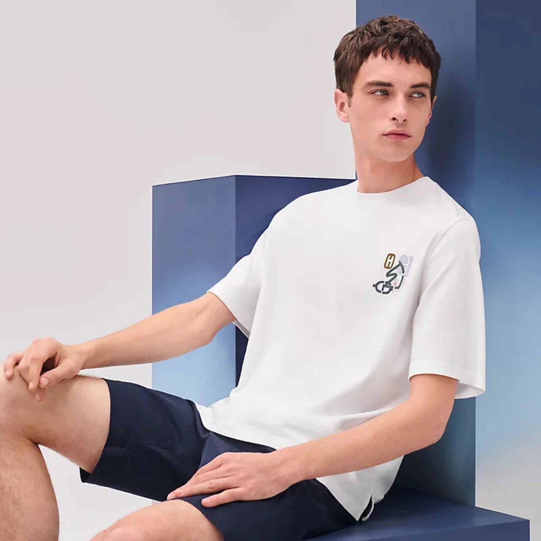 hermes-h-puzzle-t-shirt-with-leather-detail-blanc-front-model-view
