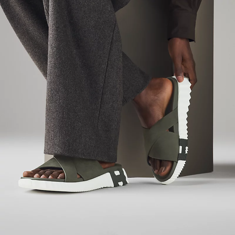 infra-sandal--241920ZH4N-worn-2-0-0-800-800_g